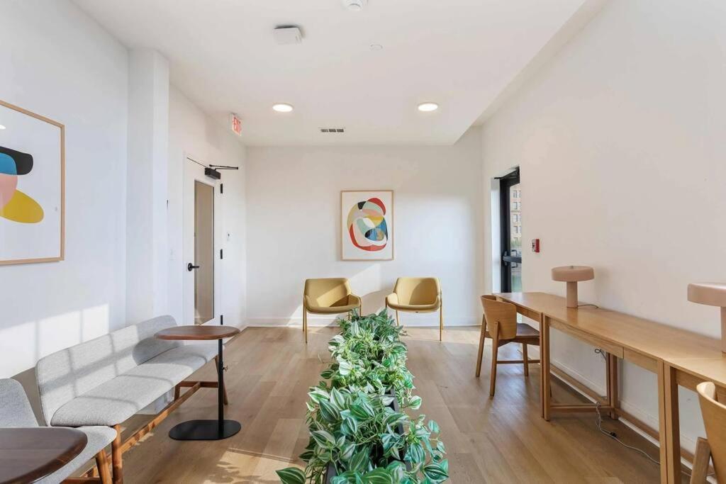 Апартаменты Optimum - Downtown Sanctuary! Бирмингем Экстерьер фото